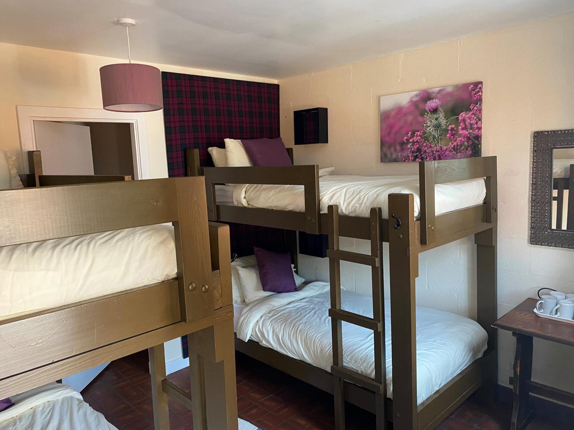 Loch Ness Backpackers Hostal Drumnadrochit